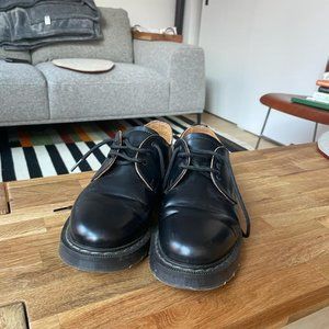 Solovair black hi shine gibson shoe / doc martens